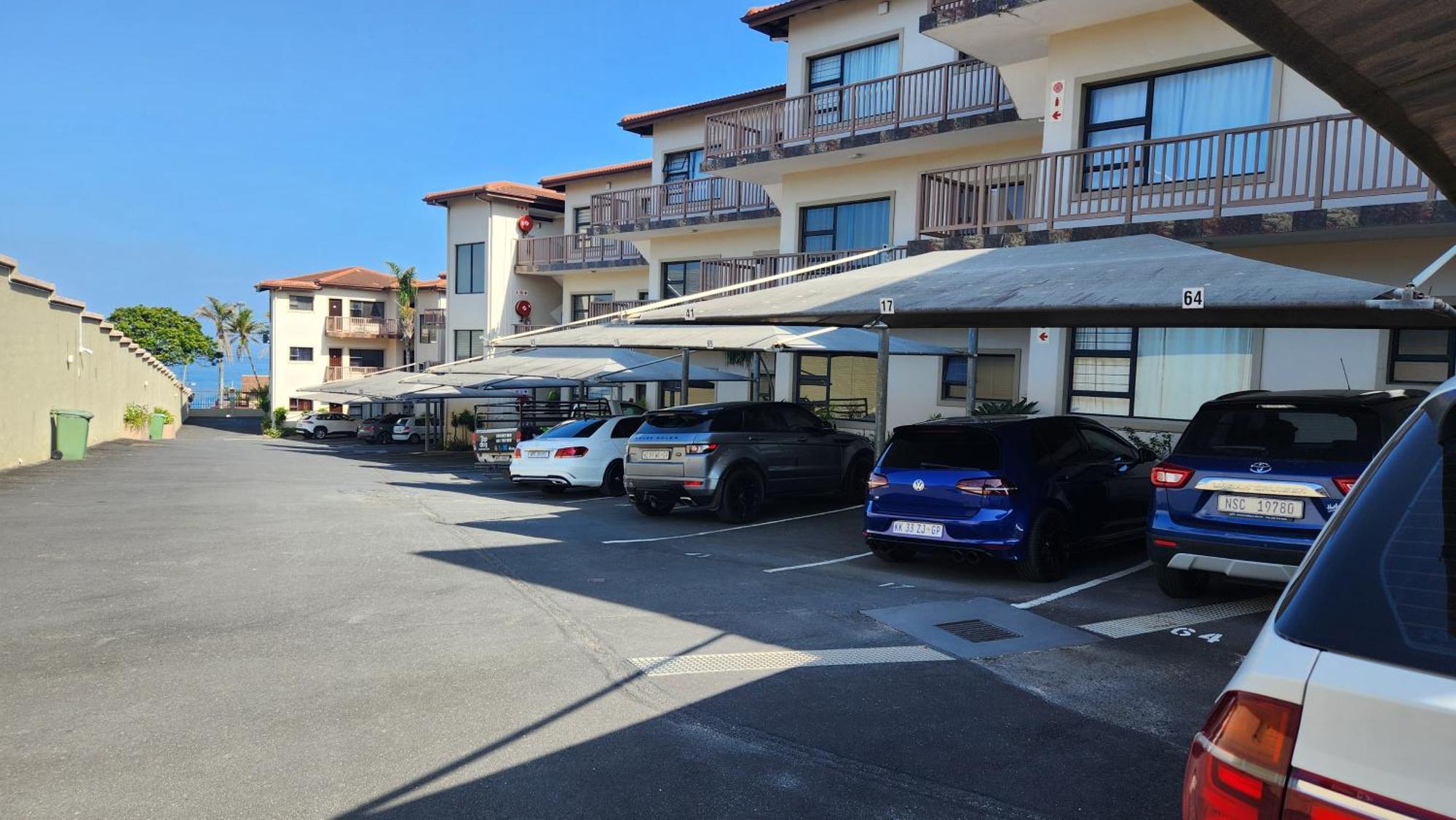 Topanga 17 Uvongo Beach Eksteriør bilde